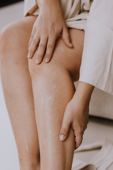 Kramper under graviditet – ufarlige, men virkelig frustrerende!